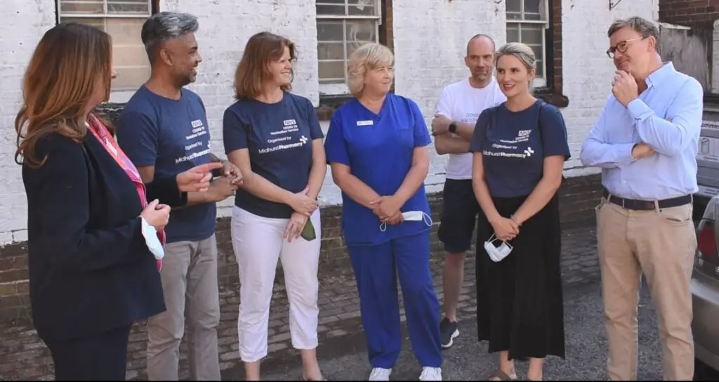 Gillian Keegan MP with Midhurst vaccine volunteers