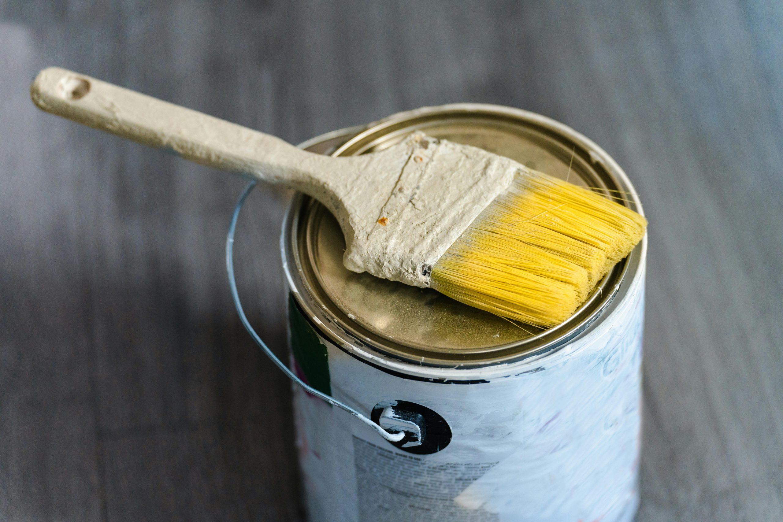 Decorating tin of paint
